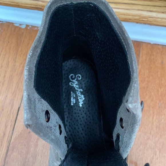 Seychelles leather and faux fur gold winter boots. - Picture 4 of 5